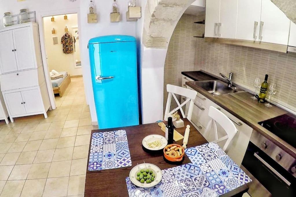 Monopoli Casa Vacanze Buitenkant foto