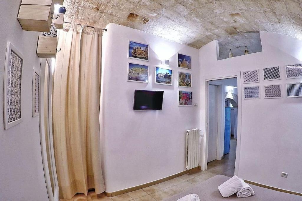 Monopoli Casa Vacanze Buitenkant foto